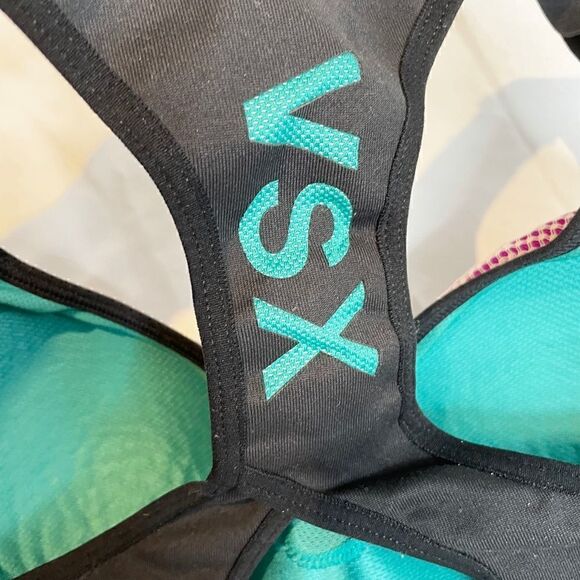 Vsx Sports Bra 💚🌻 - Picture 3 of 7